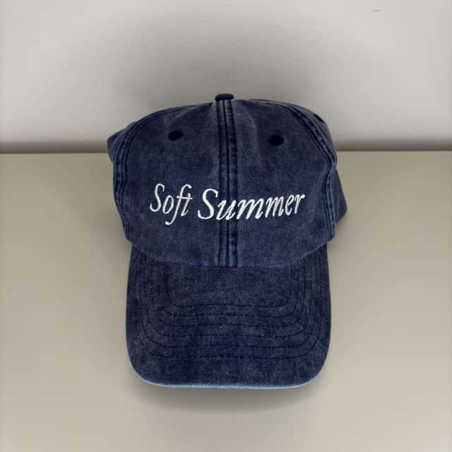 Cap: Soft Summer